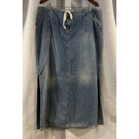 Dresses & Skirts - Carolina‎ Blues Denim Maxi Skirt Size 18 Side slit Long Blue Stretch Jean Skirt